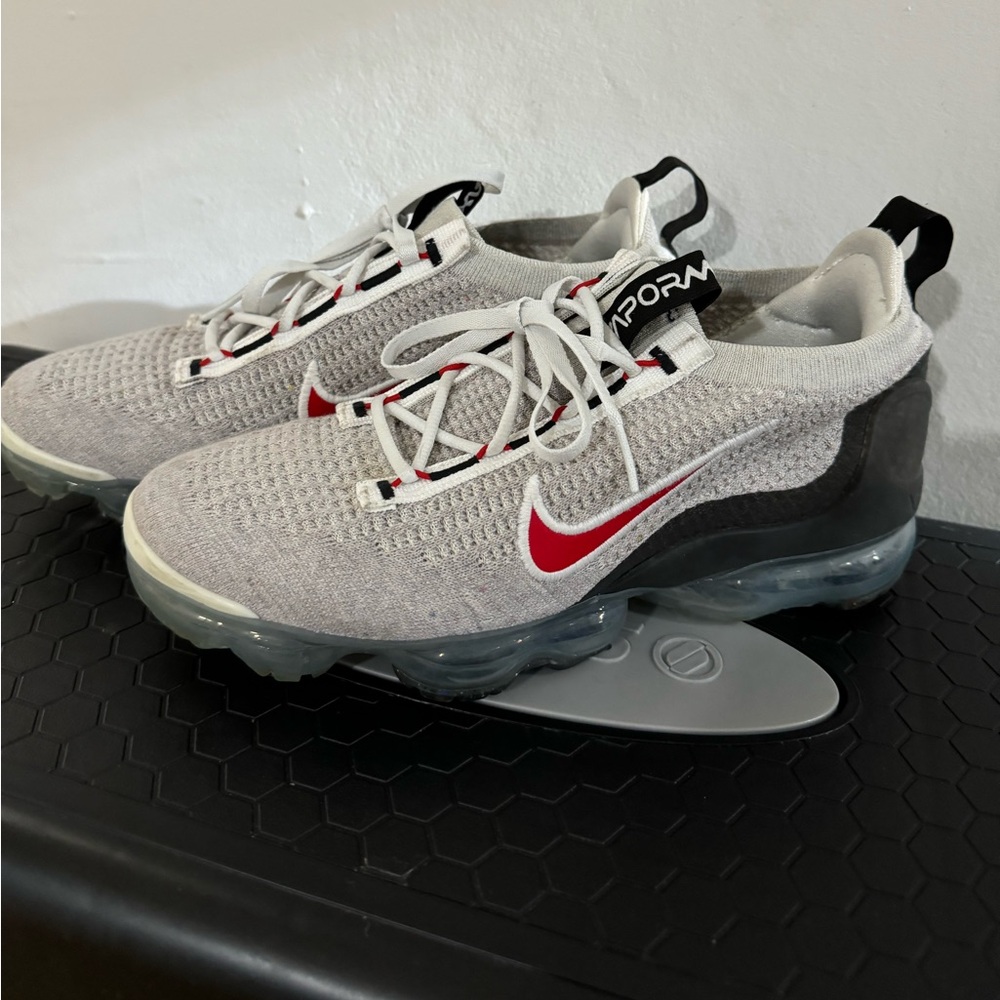 2021 Nike vapormax FK men's sneakers size 7